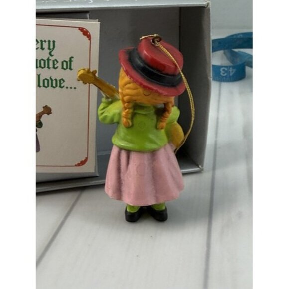 1983 Girl Playing Mandolin Music Instrument Christmas Ornament - Picture 3 of 13